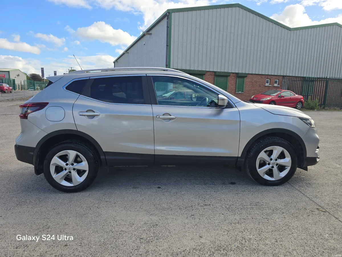 Nissan Qashqai 1.5 dct se AUTOMATIC - Image 5