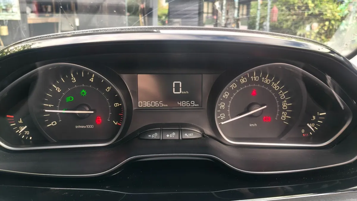 Peugeot 2008 2019 - Image 1