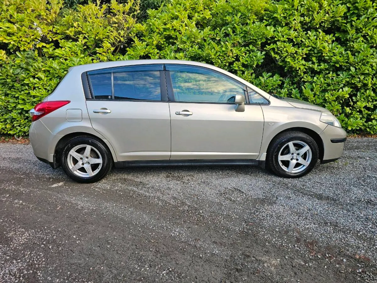 Nissan Tida Automatic Nct&tax 2027 - Image 2