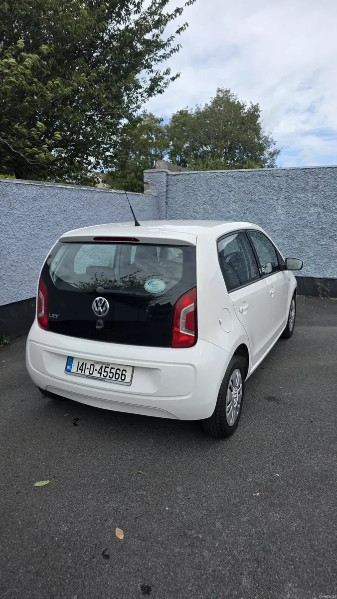 2014 Volkswagen UP - Image 6