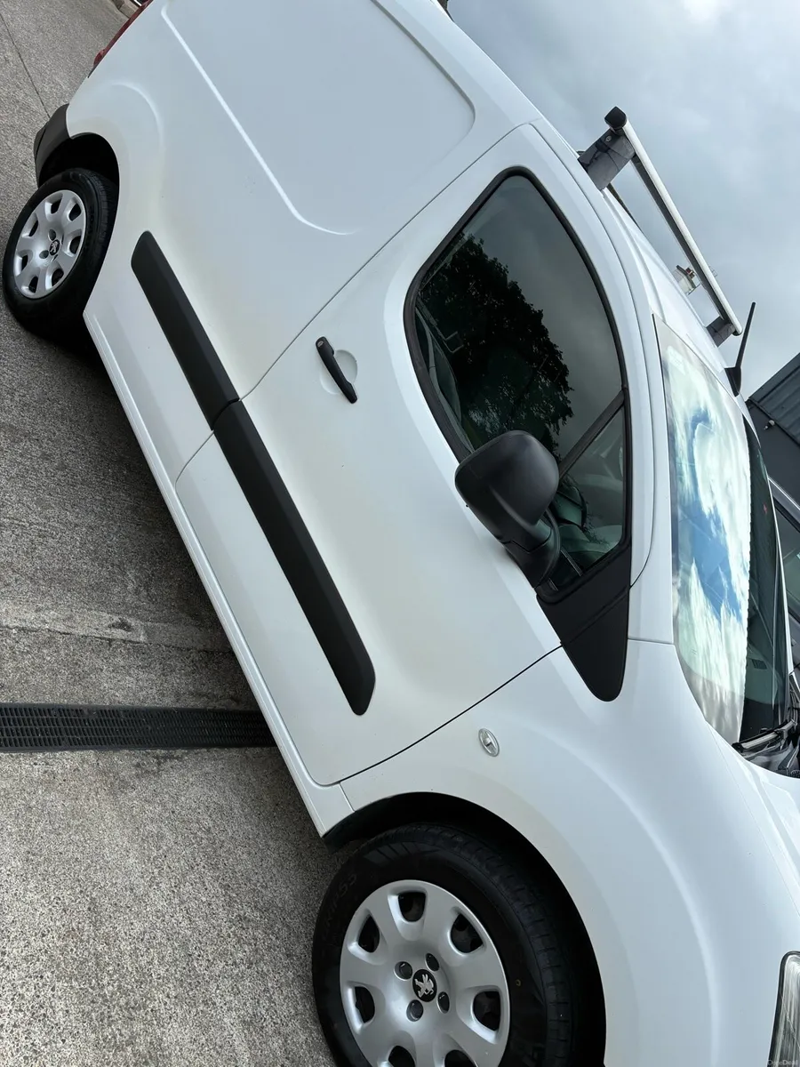 Peugeot Partner - Image 2