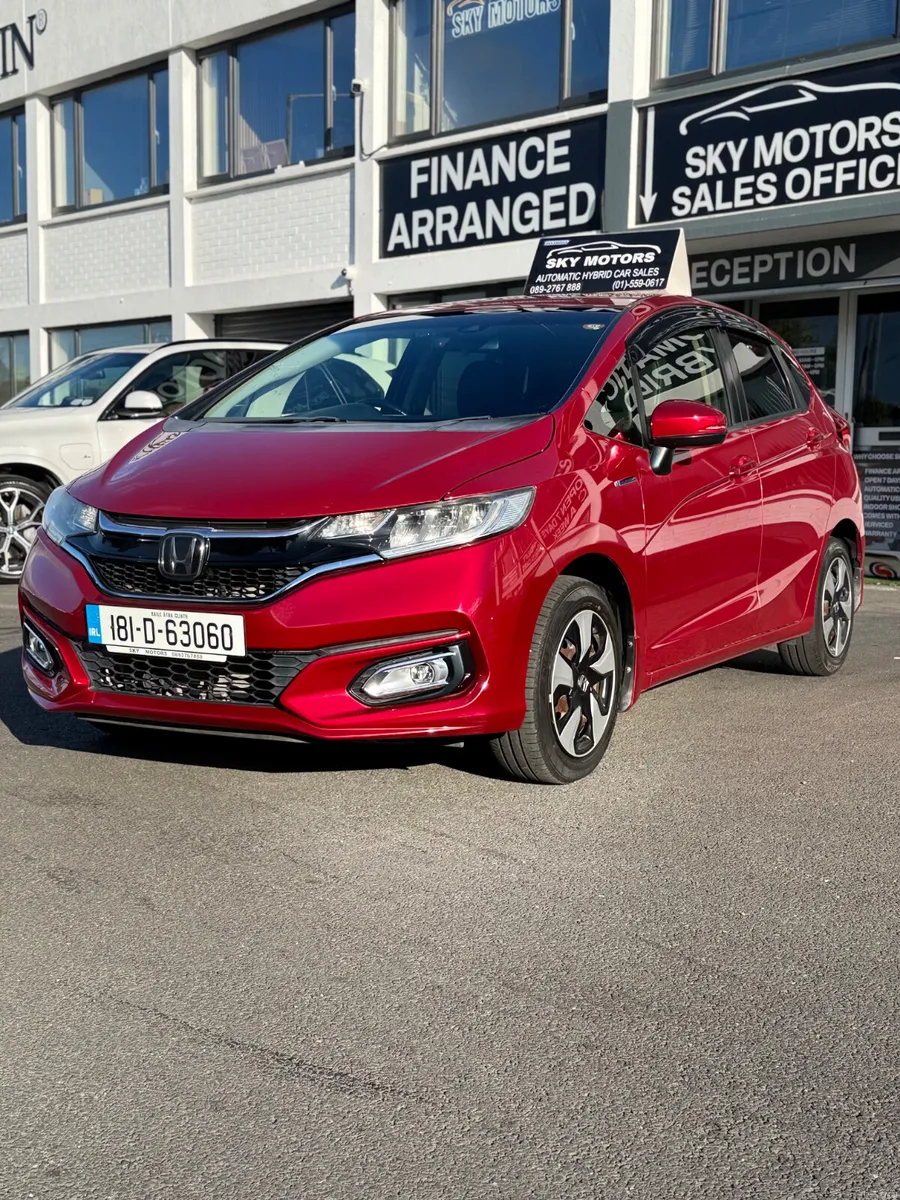 2018 Honda JAZZ/Fit 1.5 Hybrid Auto, Top Specs - Image 3