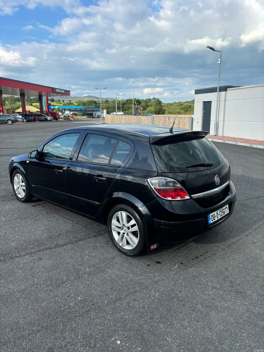 Vauxhall Astra 2008 - Image 3