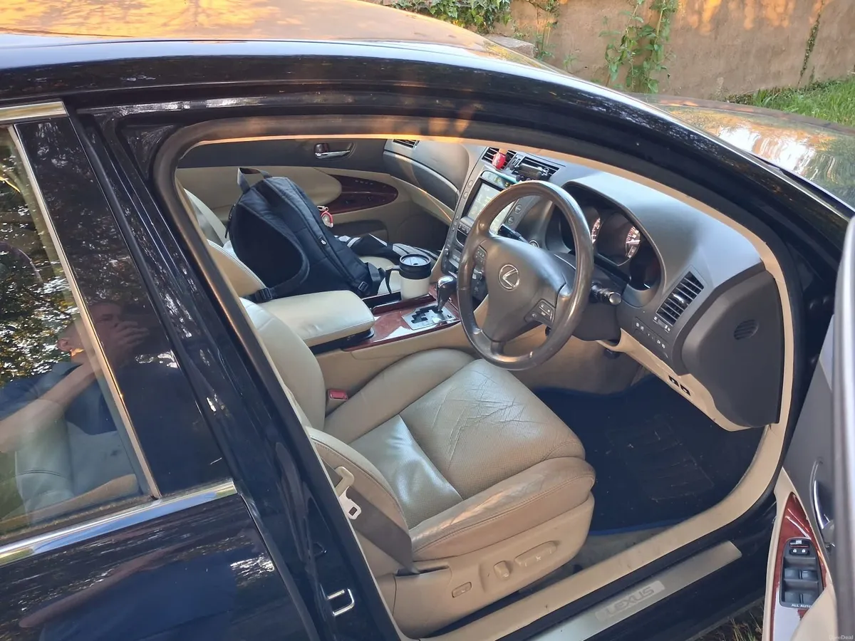 Lexus GS300 3.0 V6 Auto – NCT 02/27 SWAP WELCOME - Image 3