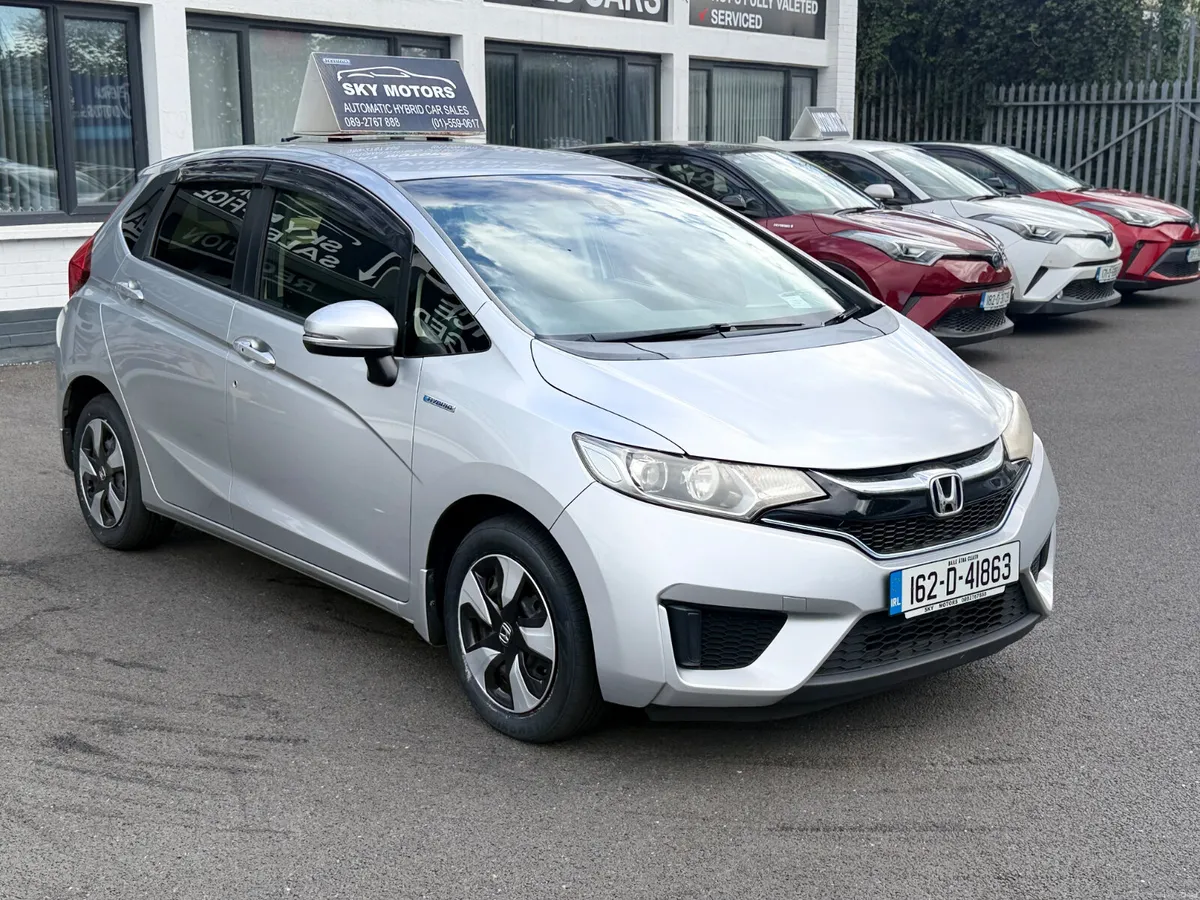 2016 Honda Fit 1.5 Hybrid Automatic,37K Miles - Image 4