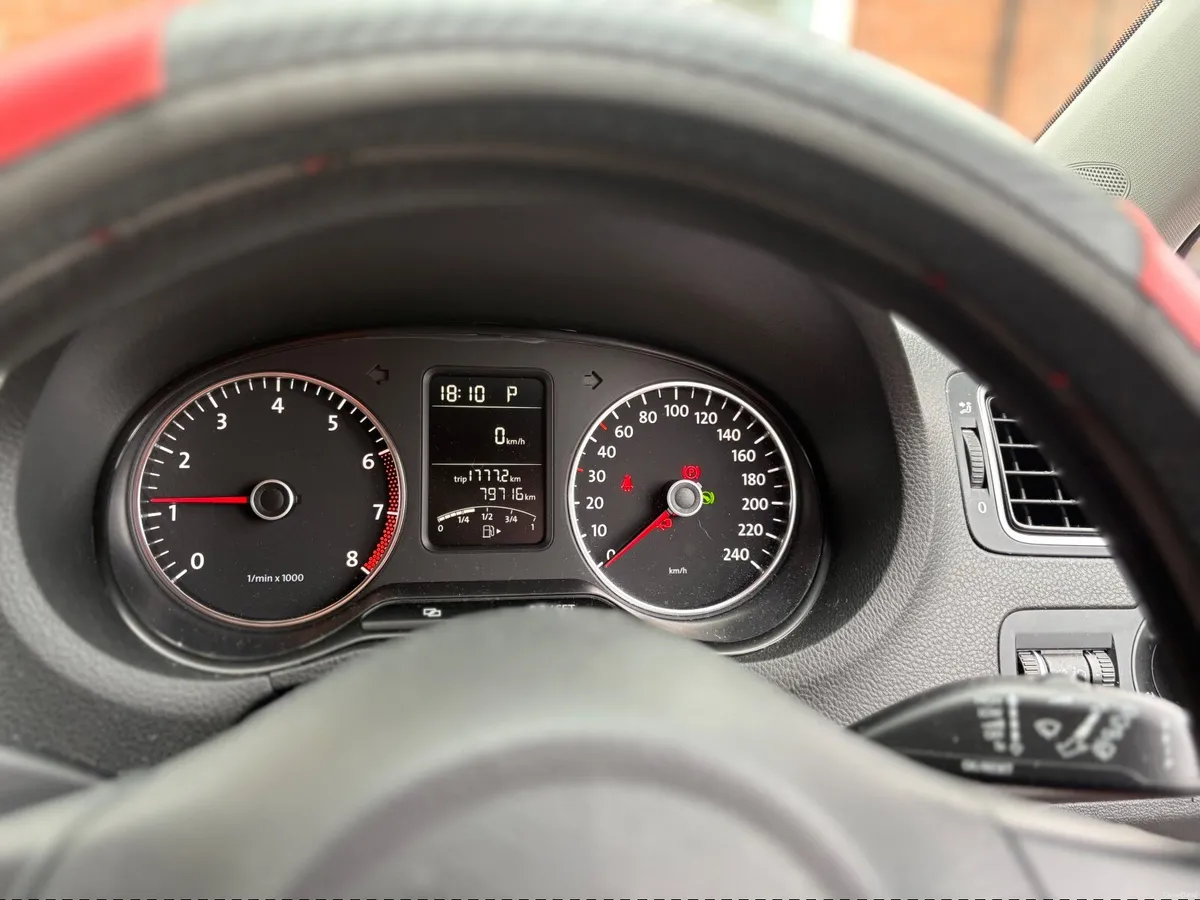Volkswagen Polo 2013 - Image 4
