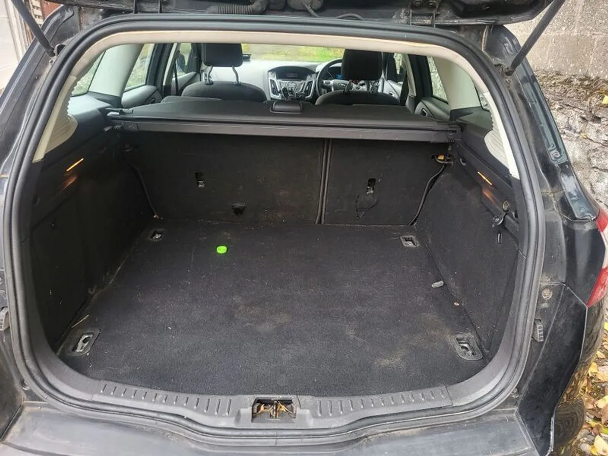 2013 Ford Focus Estate Titanium - Image 6
