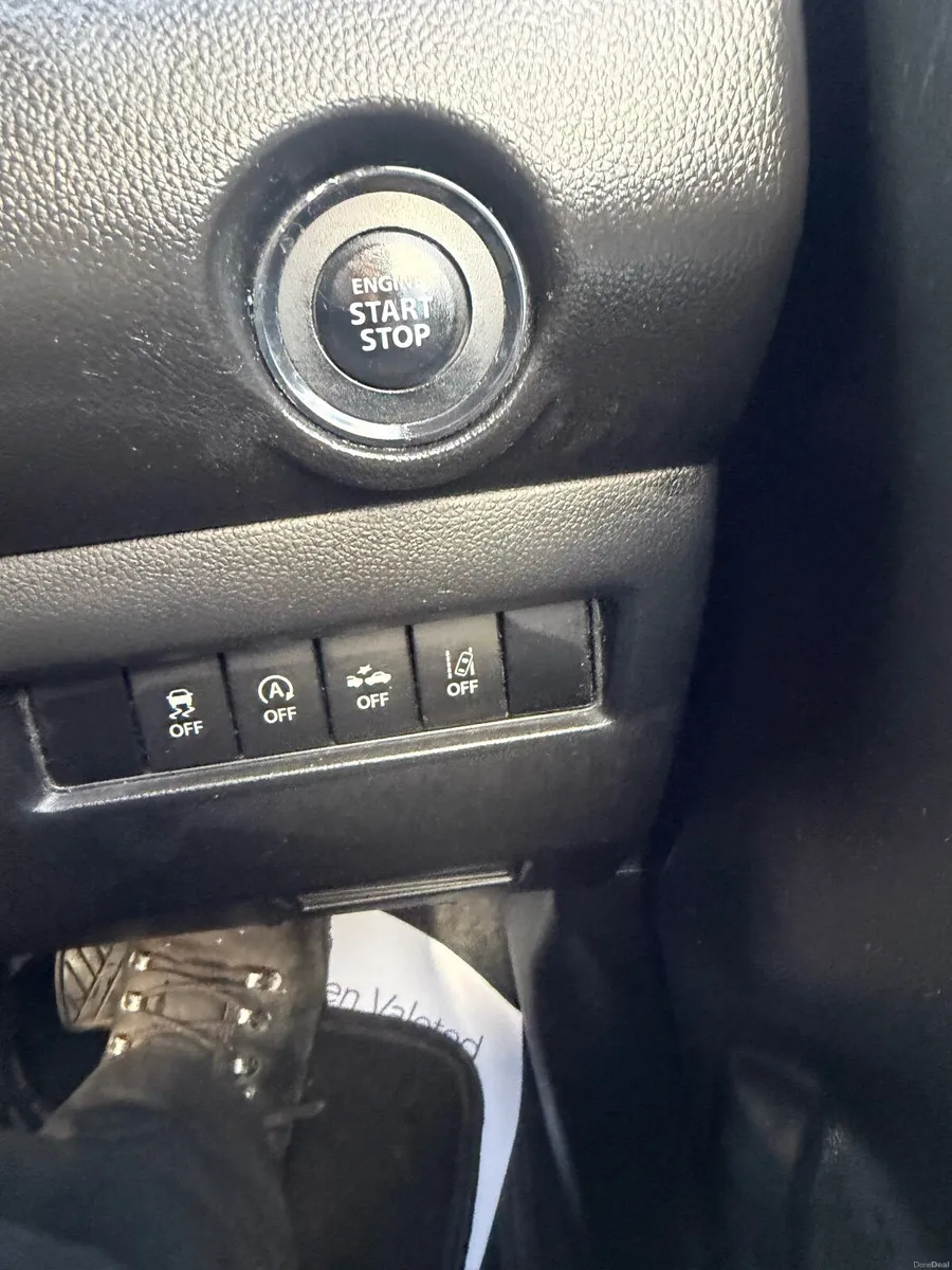 2017 Suzuki  Swift/Hybrid 1.0 Manual - Image 2