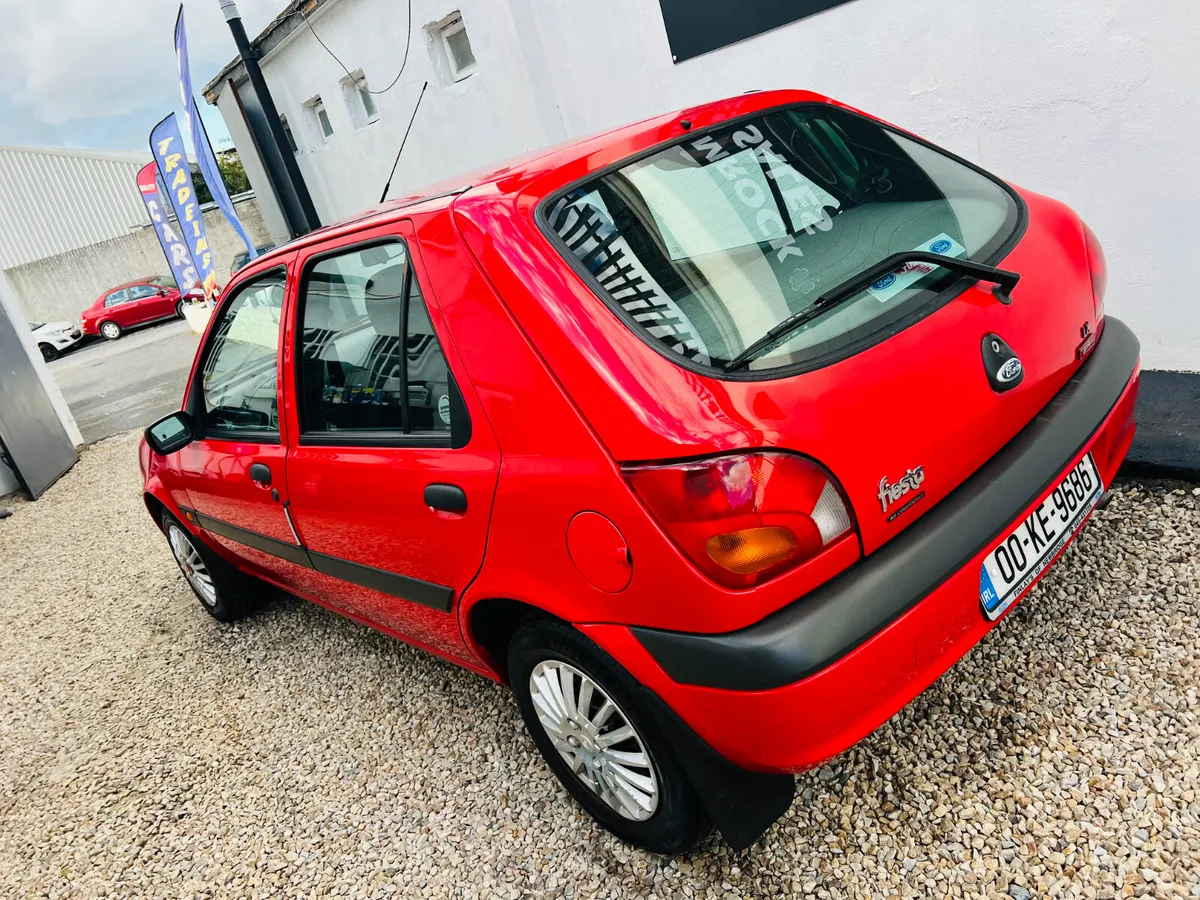 2000 Ford Fiesta 1.2 **1 owner**only 28k miles** - Image 3