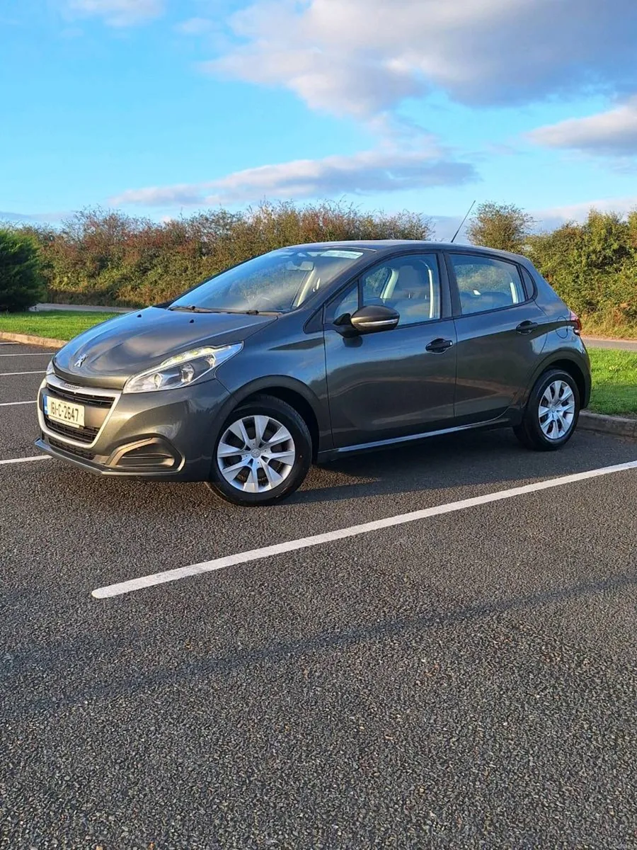 PEUGEOT 208 DIESEL "LOW KMS" - Image 6
