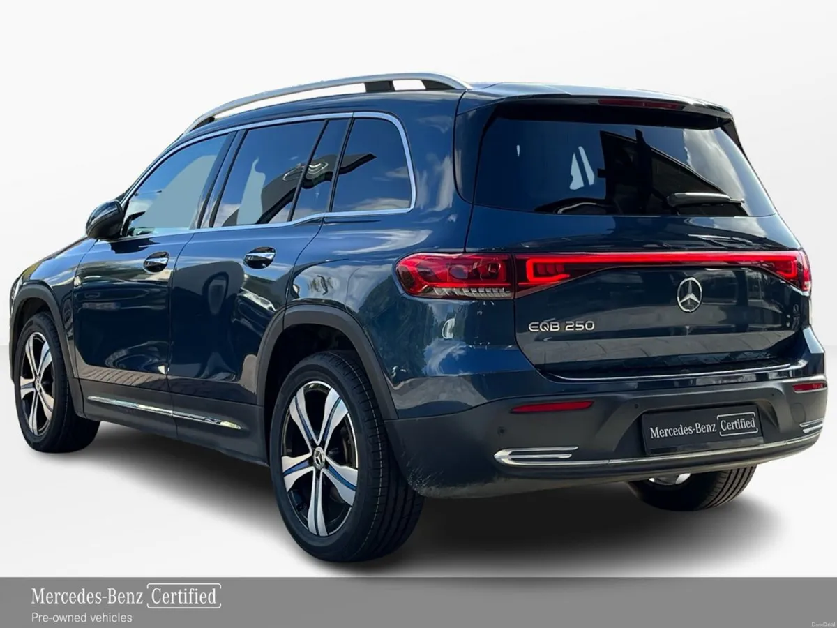 Mercedes-Benz EQB 250 Progressive Line Electric SU - Image 4