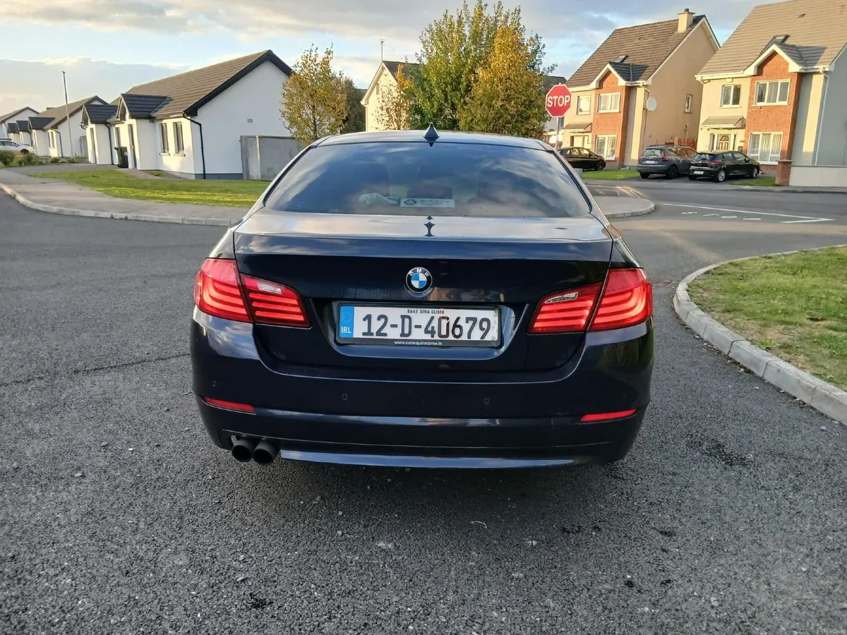 BMW 5-Series 2012 - Image 5