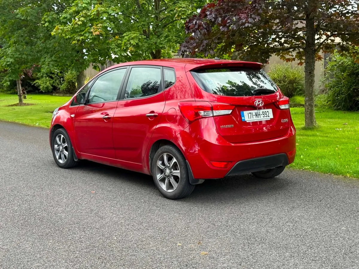 2017 Hyundai ix20 nct - Image 5