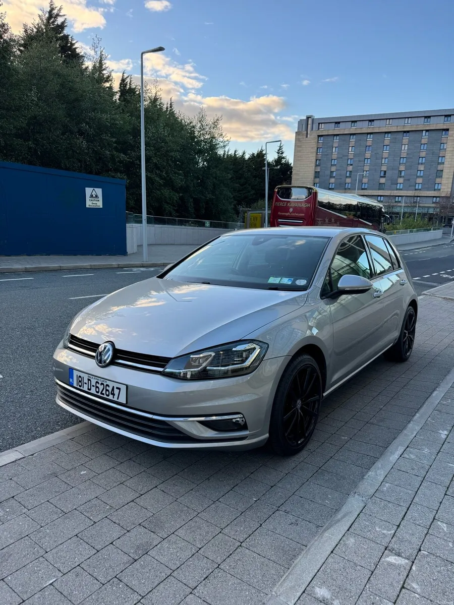 Volkswagen Golf 2018 TSI 1.2 Automatic 39,000 KM - Image 6