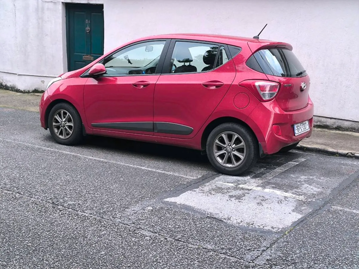 Hyundai i10 - Image 1
