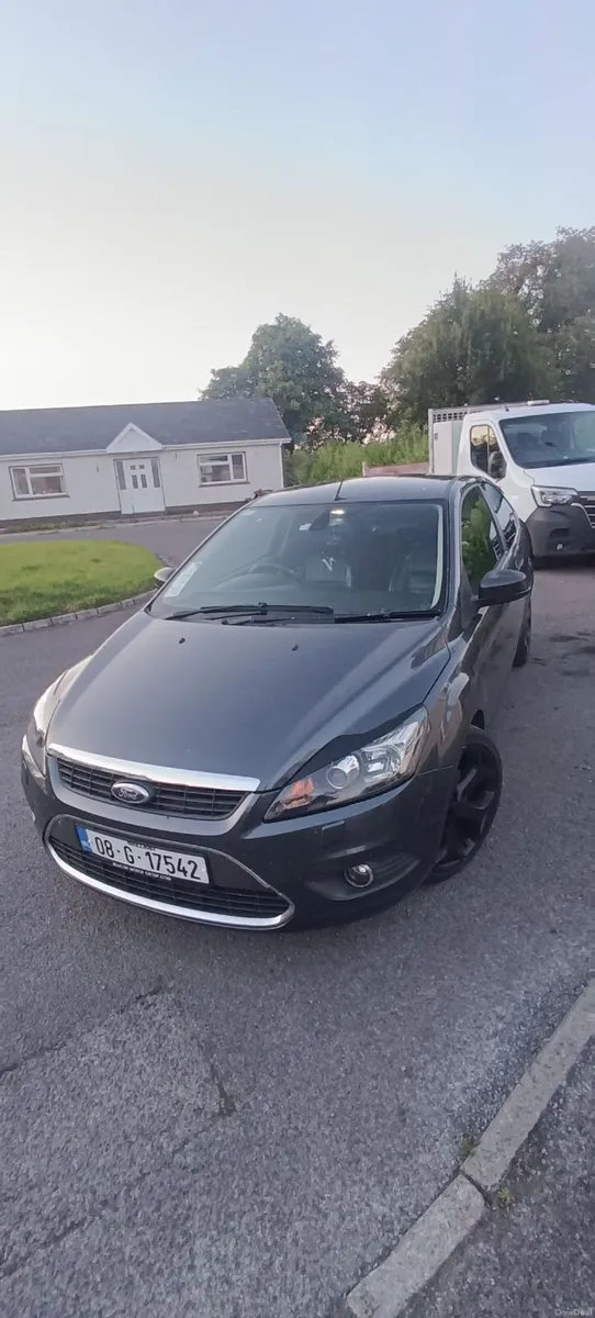 Ford Focus Coupe 2.0 diesel Titanium – Top Spec 🔥 - Image 1