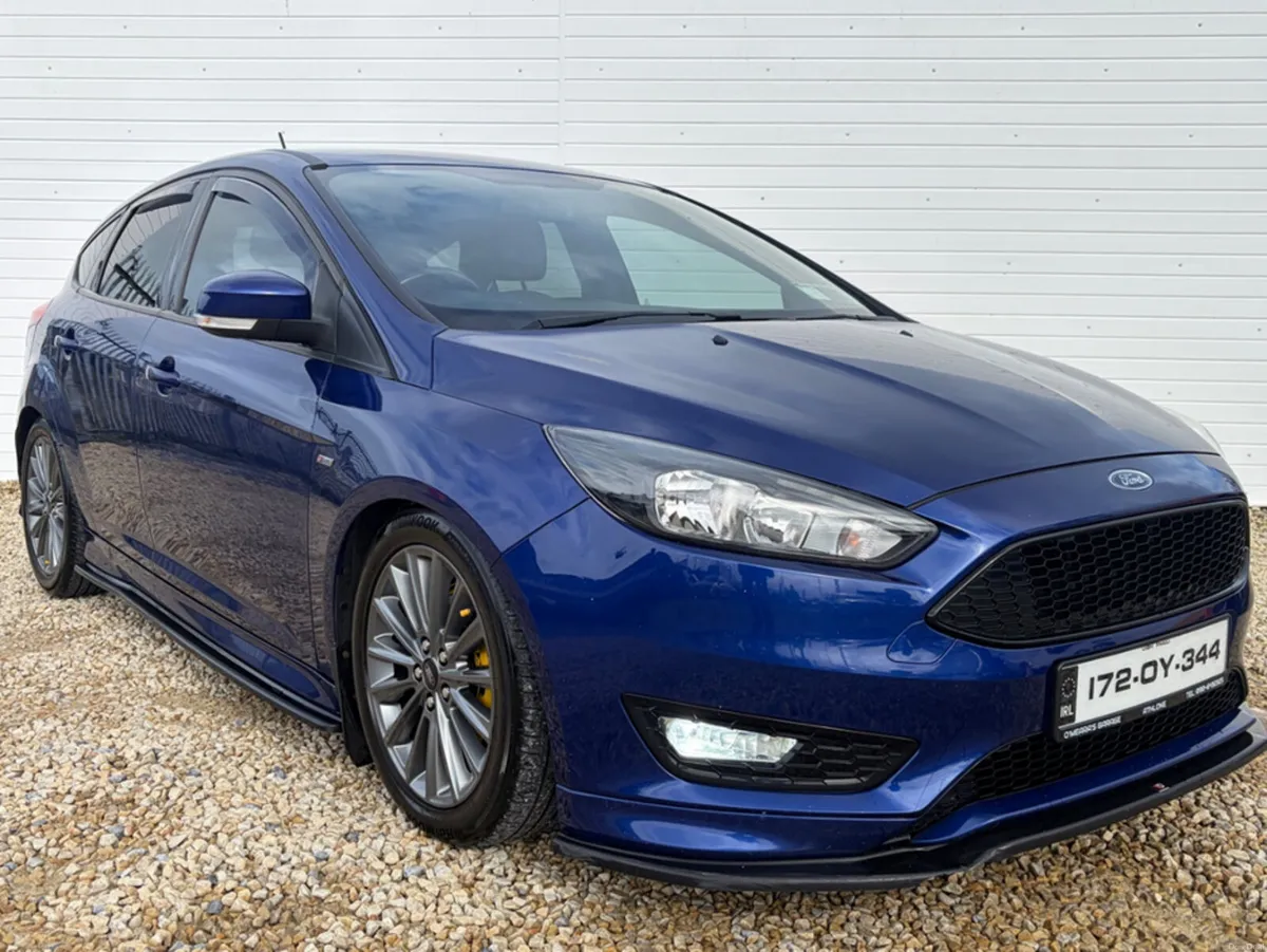 Ford Focus ST-LINE 1.5 TD 120PS 6SPEED 4DR - Image 5