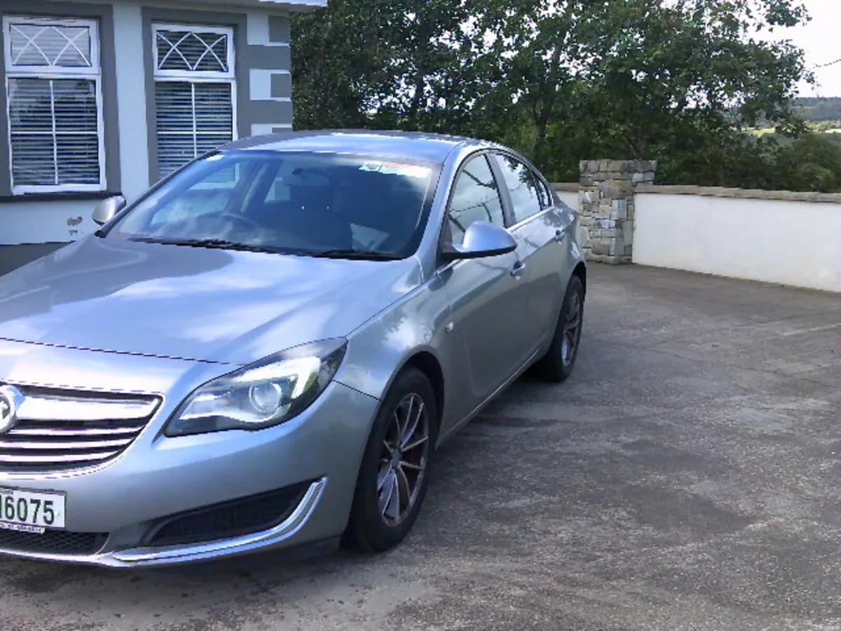 Vauxhall Insignia 2013--TAX & NCT TE 2027 - Image 5