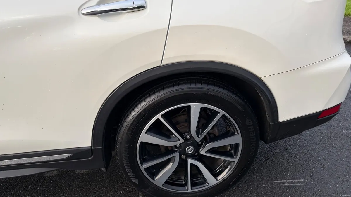 Nissan X-Trail 20174x4 - Image 5