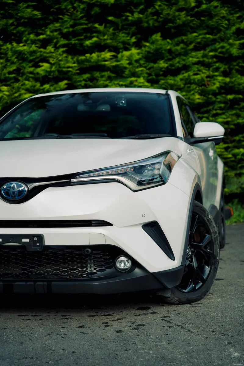 Toyota C-HR 1.8 Hybrid 2017 - Image 6