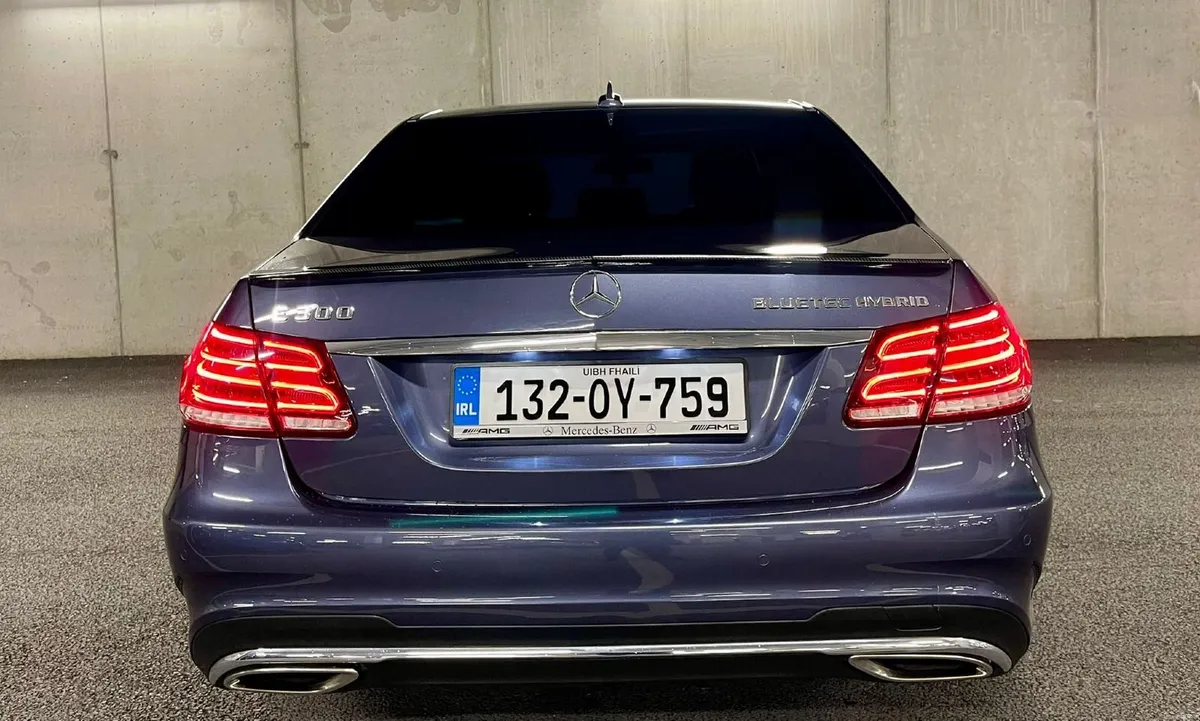 Mercedes-Benz E-Class 2013 AMG Sport. - Image 2