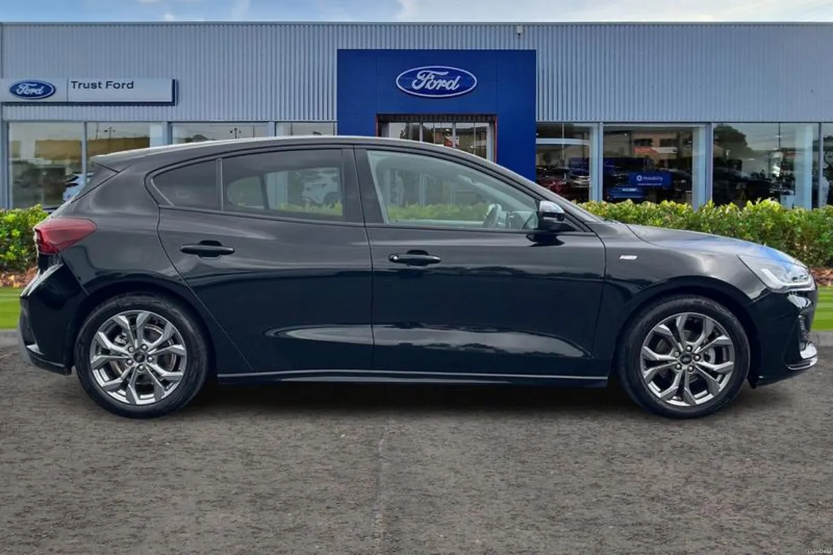 Other Other 1.0 EcoBoost ST-Line 5dr - Image 3