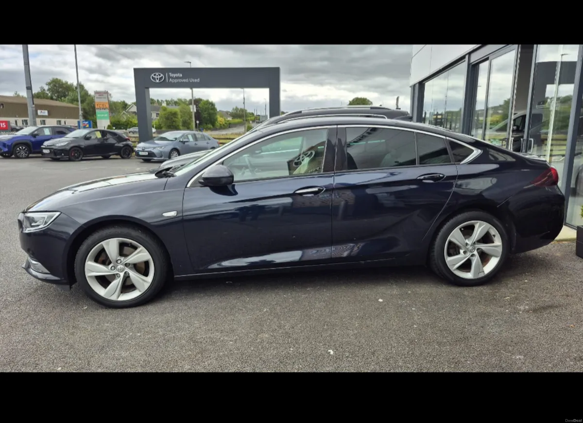 2018 Opel Insignia 2.0 AUTOMATIC ELITE - Image 3