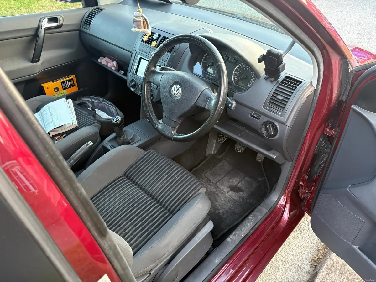 Volkswagen polo 1.2 sport - Image 6