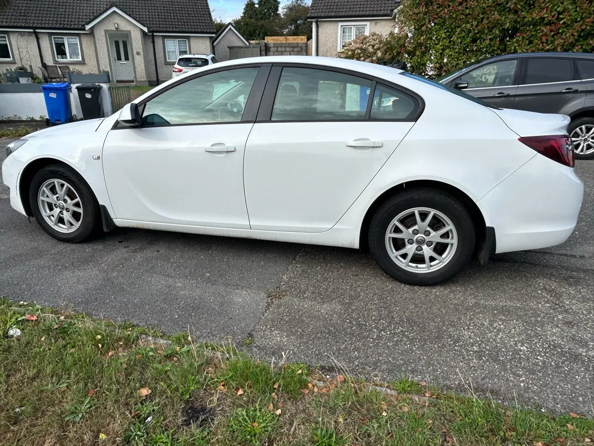 2015 Opel Insignia 1.4T Petrol - Image 4