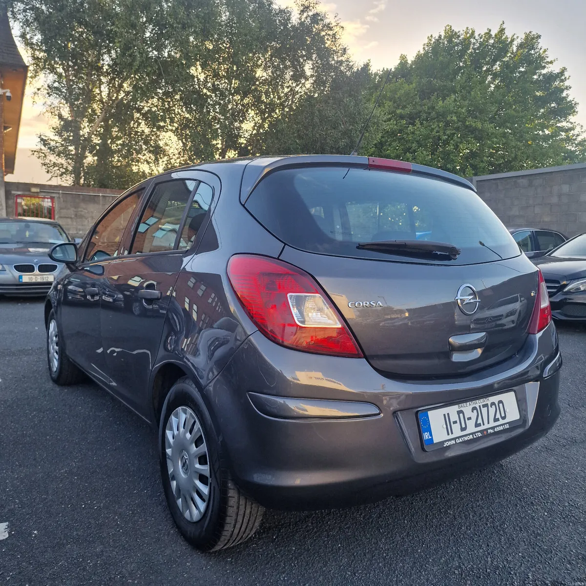 Opel Corsa 2011 Automatic Low Miles Mint Condition - Image 5