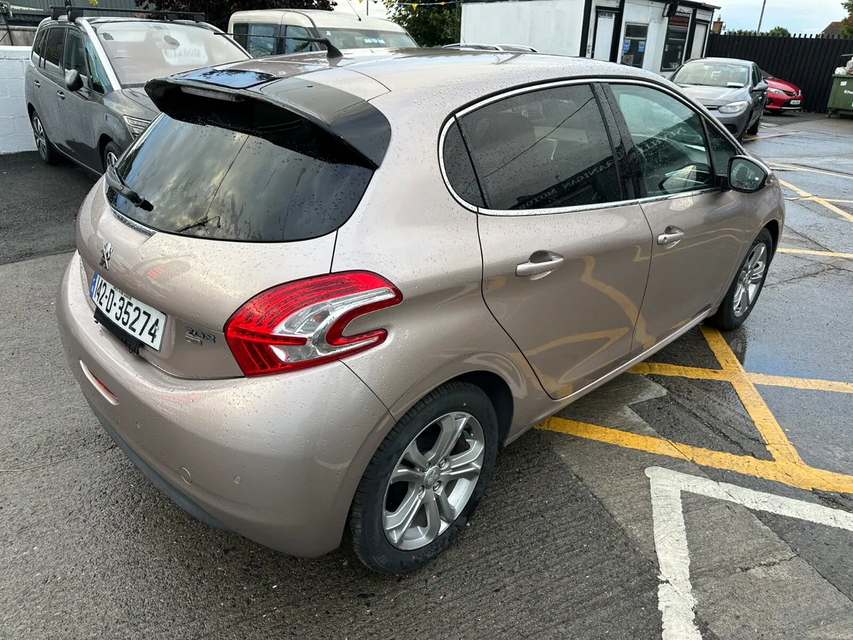 Peugeot 208 2014 1.2 VTI 82 bhp Access - Image 5