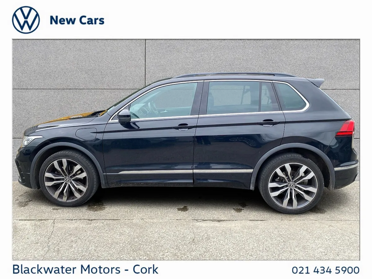 Volkswagen Tiguan 1.4TSI PHEV 245BHP AUTOMATIC R-L - Image 6