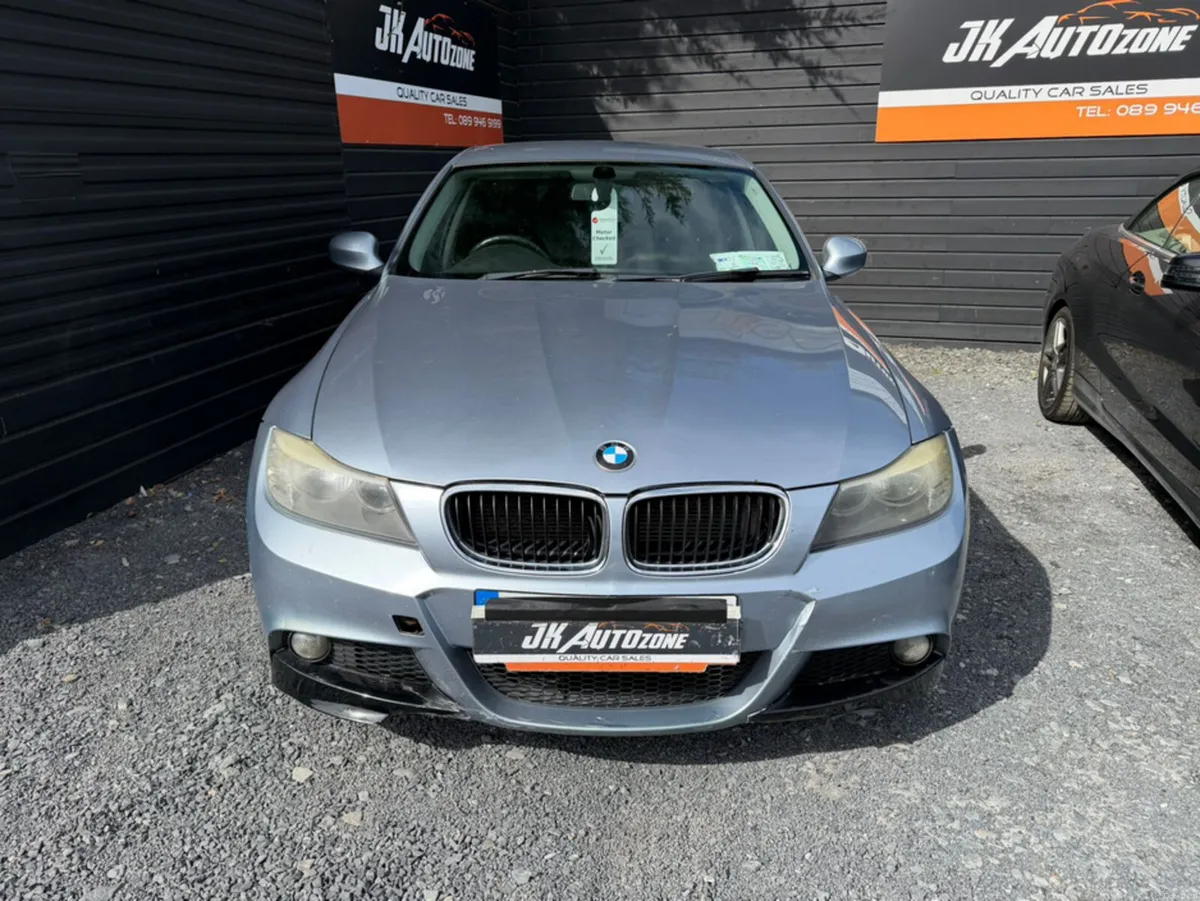 BMW 3-Series D ES EDITION ZJI1 4DR - Image 2