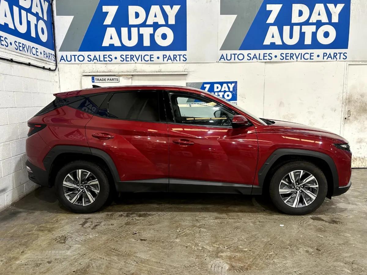 Hyundai Tucson AUTO COMFORT PLUS HEV - Image 3