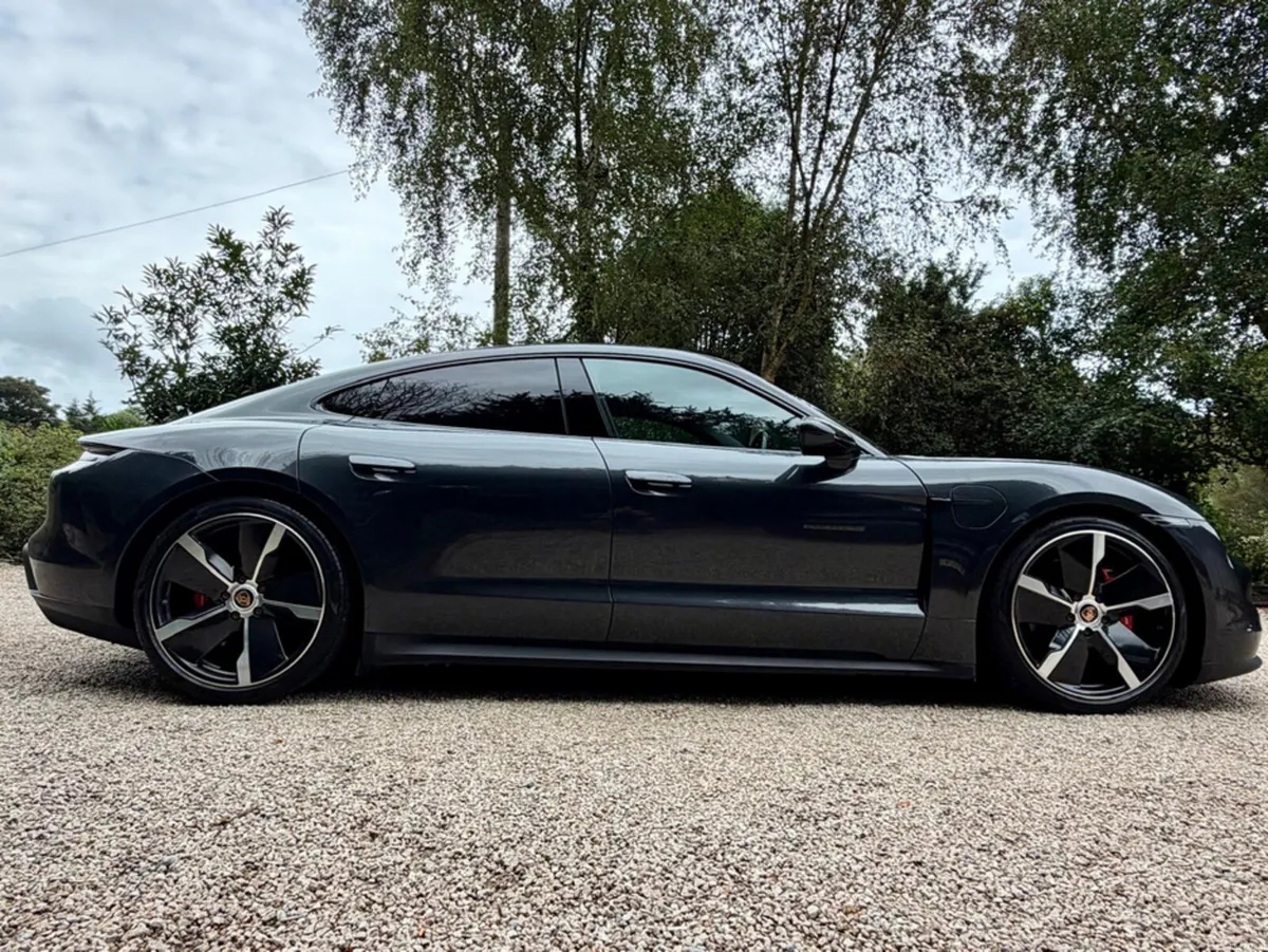 Porsche Taycan 4S *Colossal Specification * - Image 3