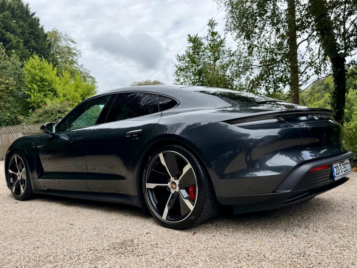 Porsche Taycan 4S *Colossal Specification * - Image 6