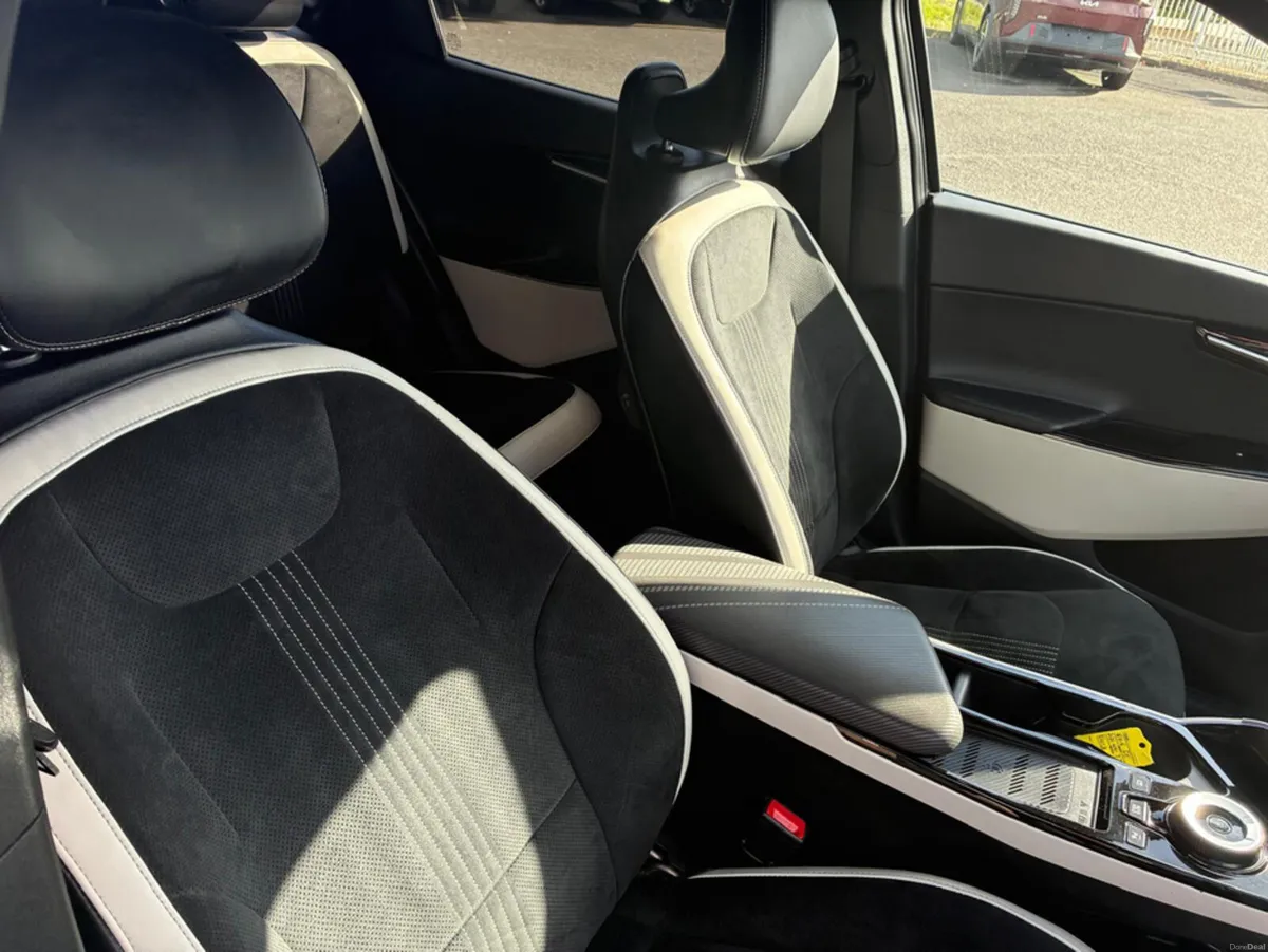 Kia EV6 GT LINE 5DR AUTO - Image 6