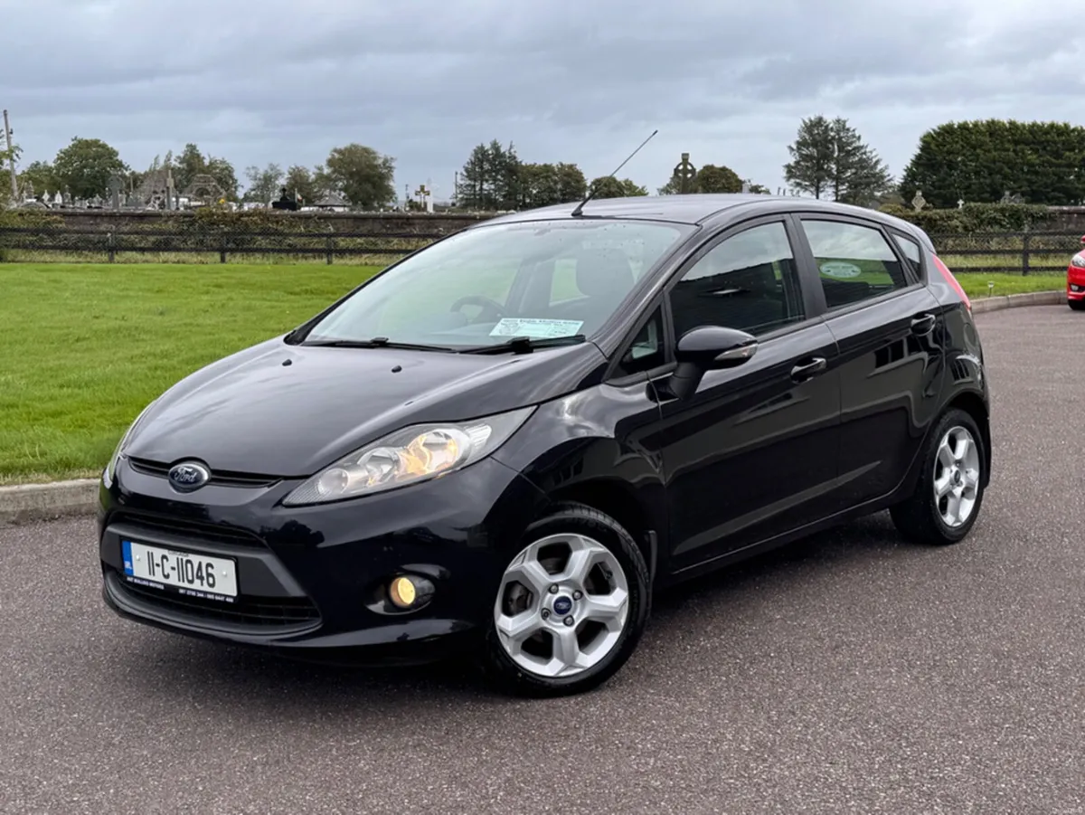 Ford Fiesta STYLE 1.25 60PS 5DR - Image 1