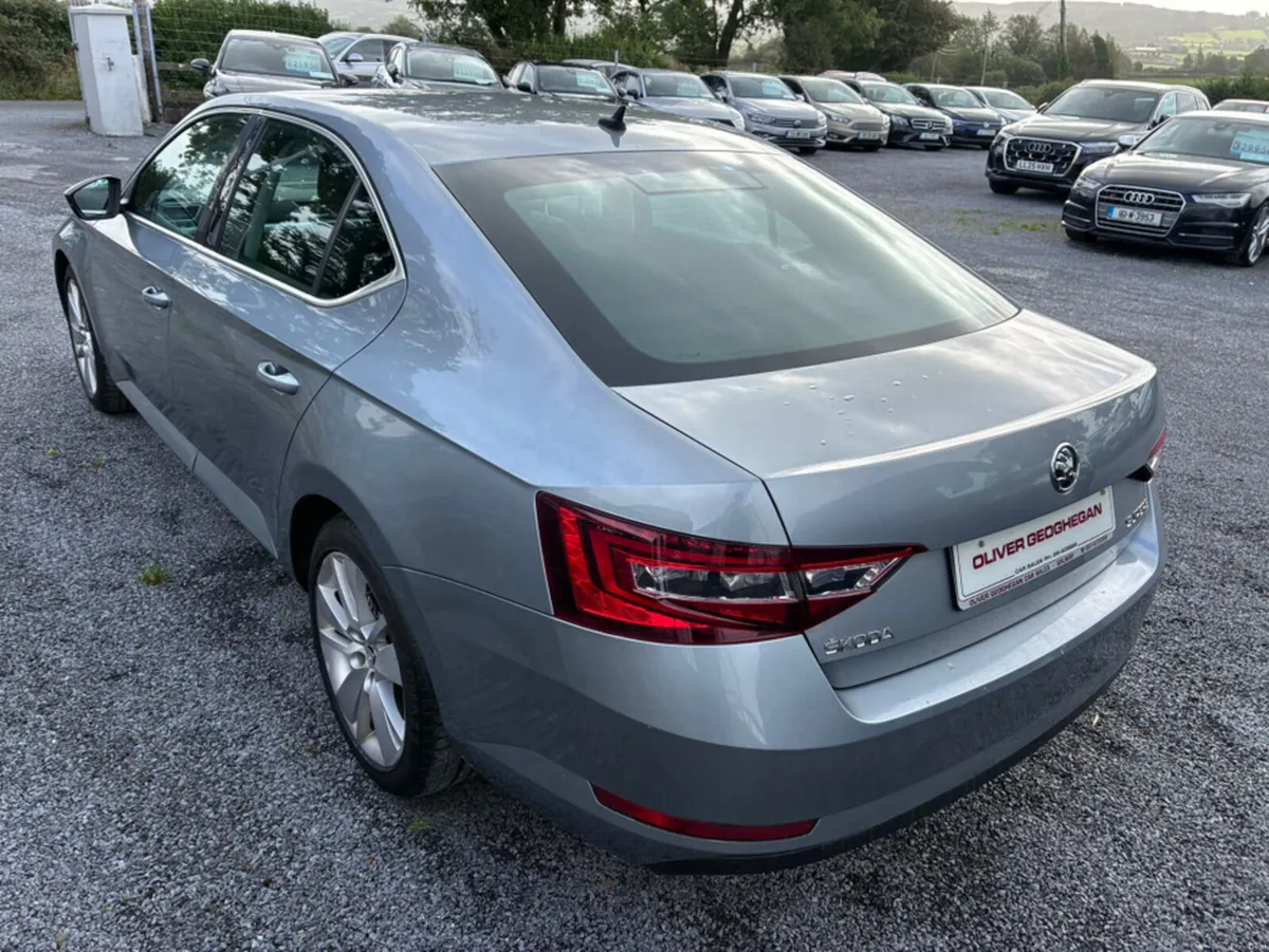 Skoda Superb AMBITION 1.6 TDI 120 BHP DSG - Image 3