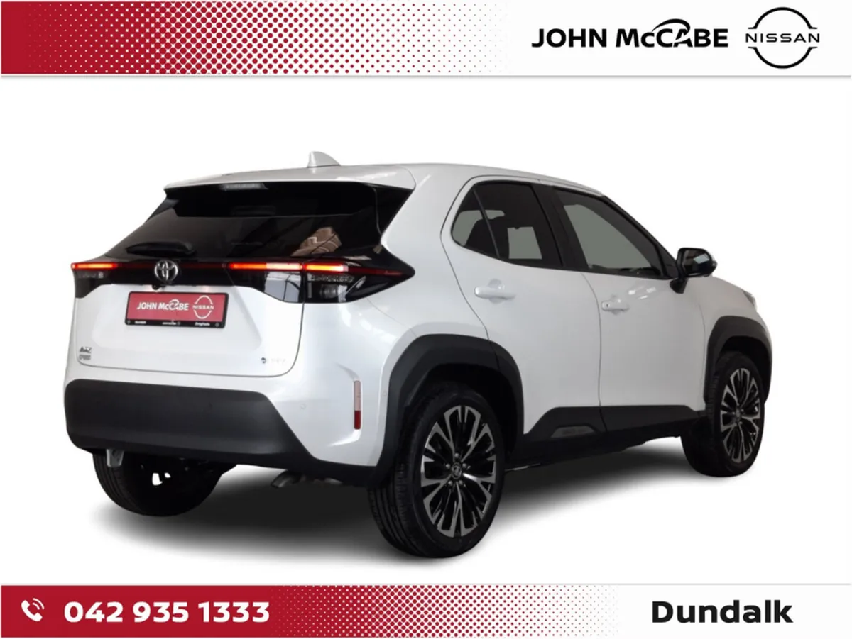 Toyota Yaris Cross HYBRID LUNA SPORT AUTOMATIC *RE - Image 5