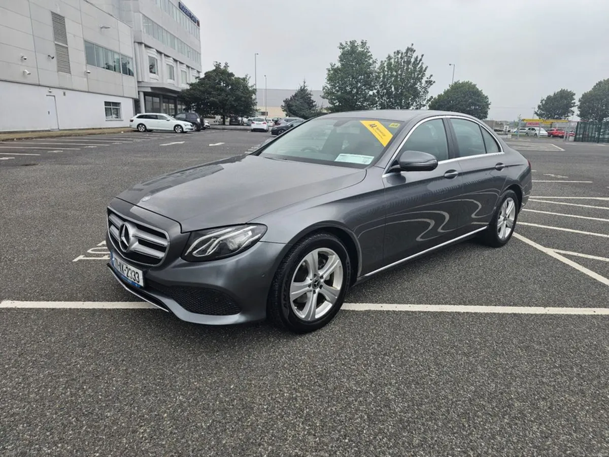 Mercedes-Benz E-Class E220 DIESEL, AUTOMATIC, LEAT - Image 4