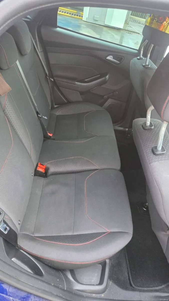 Ford Focus STLine 1.5 Diesel - Image 6