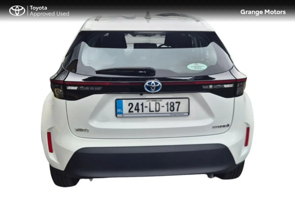 Toyota Yaris Cross 1.5 HYBRID LUNA 5DR - Image 5