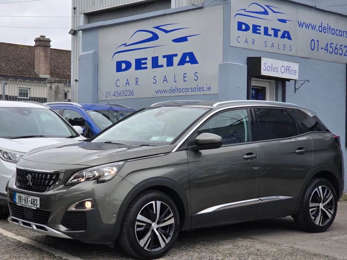 2019 PEUGEOT 3008 ALLURE 1.2 PETROL MANUAL 130BHP - Image 1