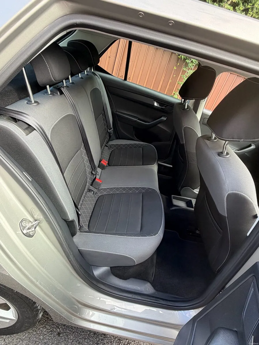 Skoda FABIA 2020 - Image 6