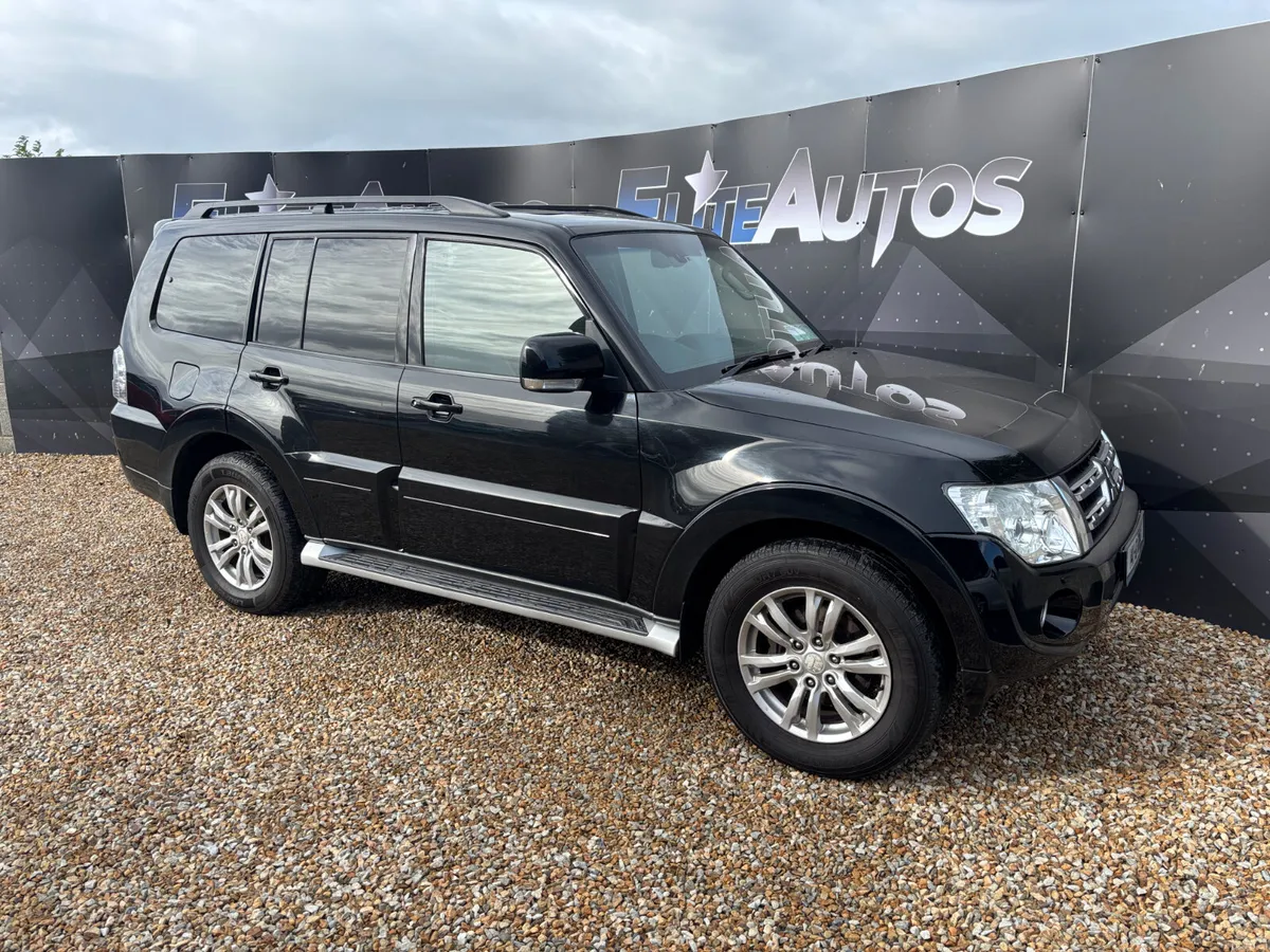 Mitsubishi Pajero LWB Crew Cab 3.2 Automatic 2014 - Image 2