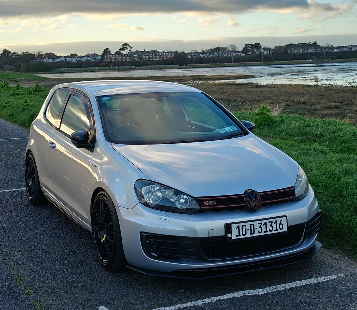 QUICK SALE - Volkswagen Golf 2.0 GTI - Image 1