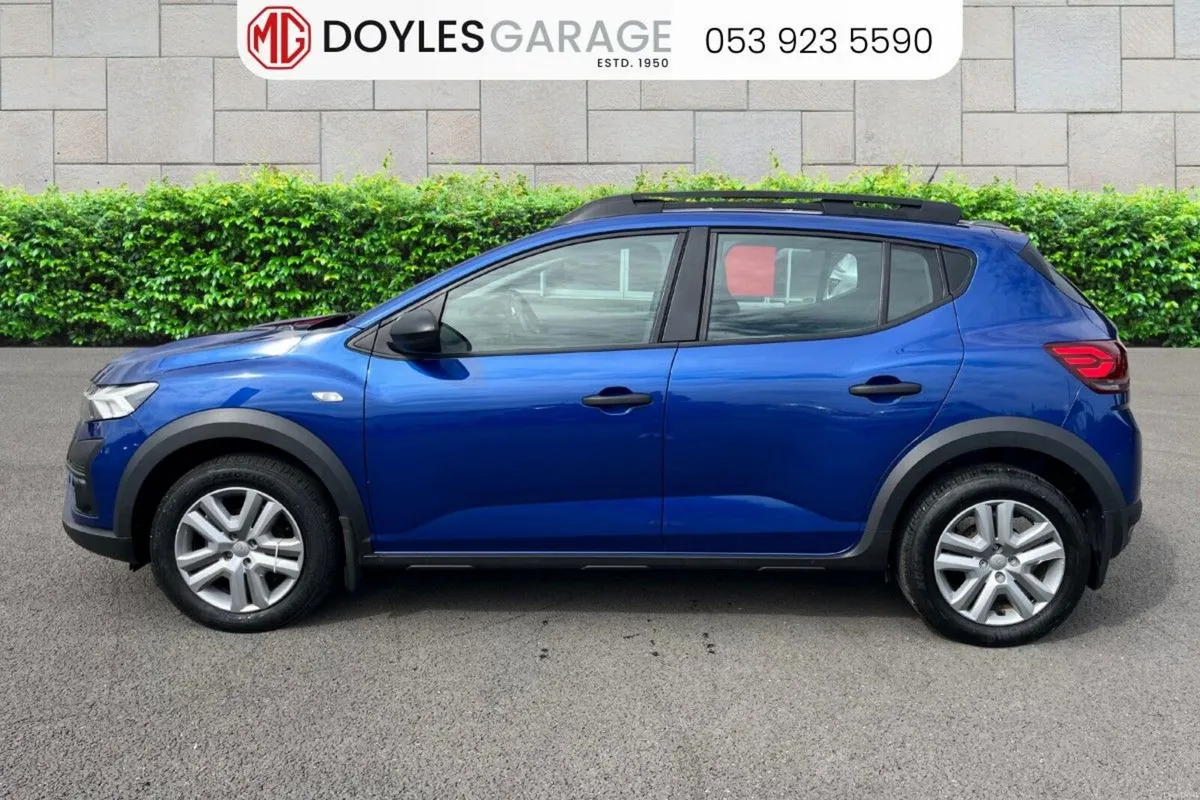 Dacia Sandero Stepway TCe 90 STEPWAY Essential - Image 6