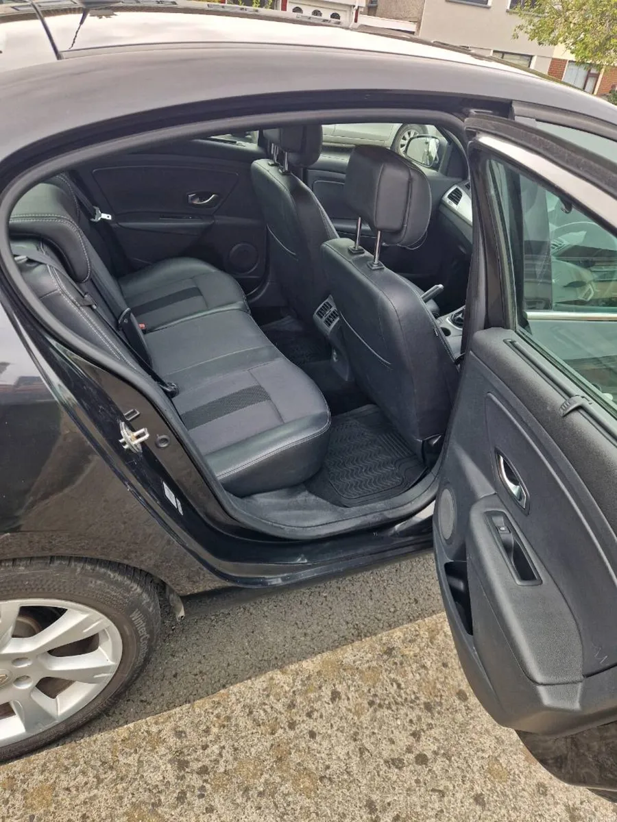 Renault Fluence TOM TOM EDITION - Image 3