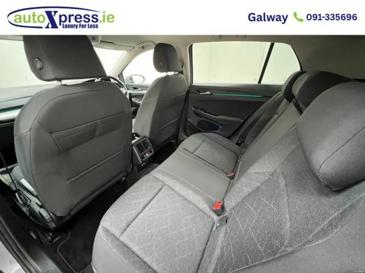 Volkswagen Golf 2.0 TDI ACTIVE, Low mileage, Rever - Image 6
